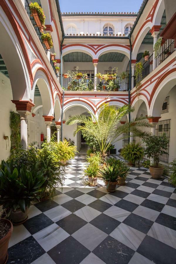 Country Home Apartment With Garage 6 Pax Seville Exterior photo