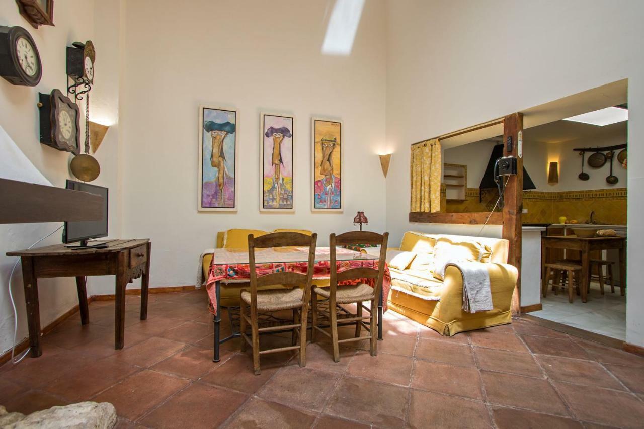 Country Home Apartment With Garage 6 Pax Seville Exterior photo