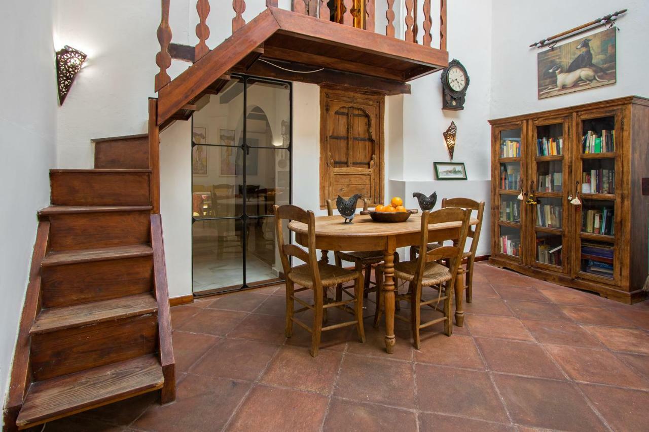 Country Home Apartment With Garage 6 Pax Seville Exterior photo